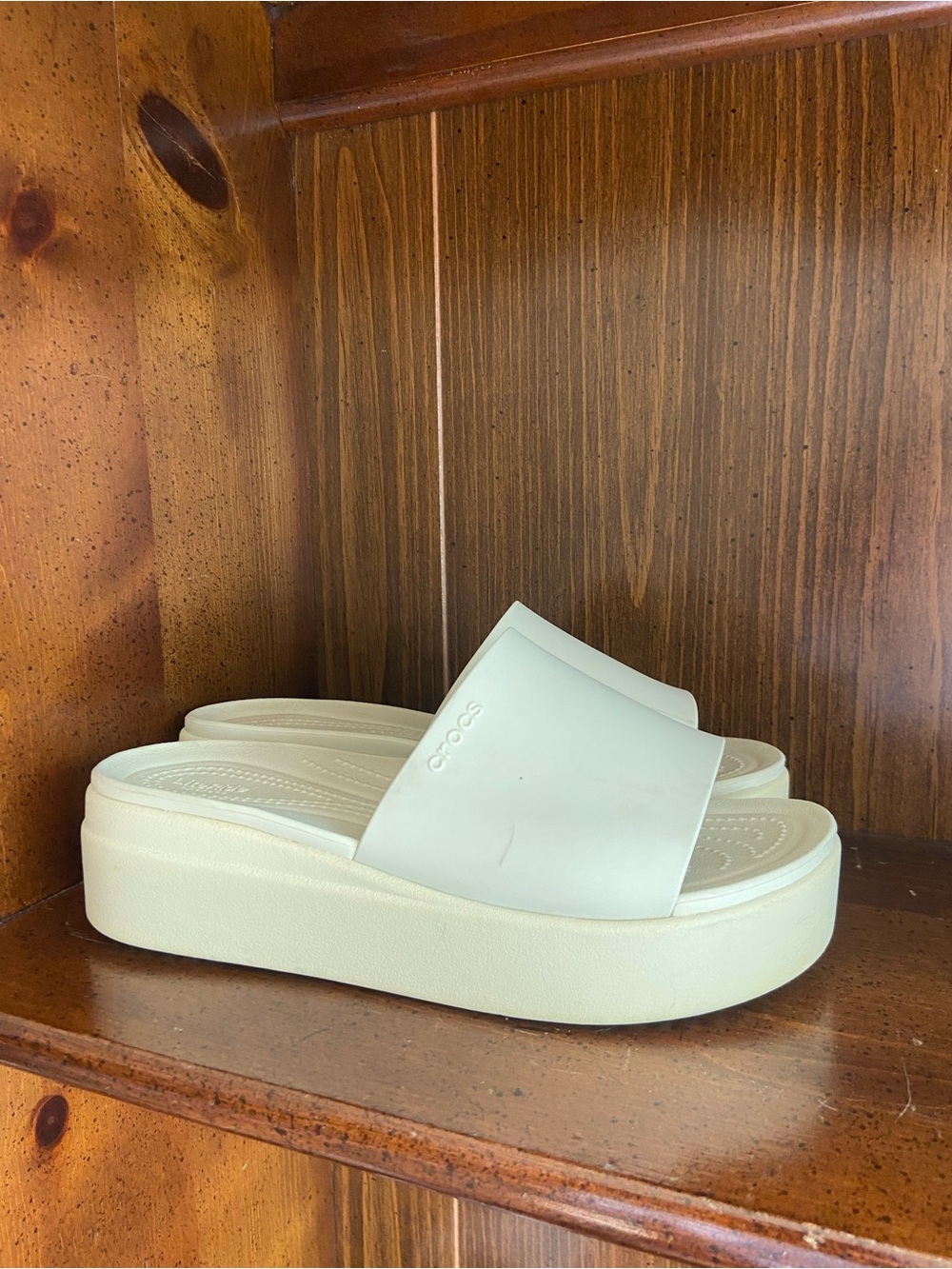CROCS Women’s Platform Slide LiteRide W 9 Cream pre owned